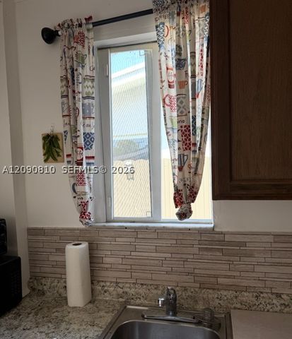 2080 Arcadia Dr A, Miramar, FL 33023