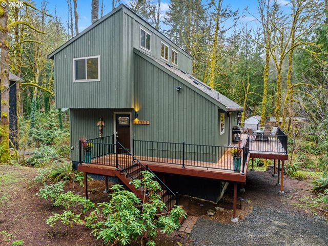 21112 E MOUNTAIN CREEK Cir, Rhododendron, OR 97049