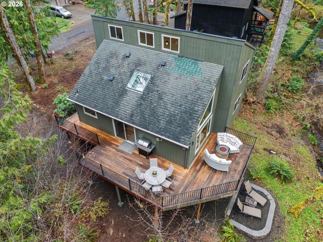 21112 E MOUNTAIN CREEK Cir, Rhododendron, OR 97049