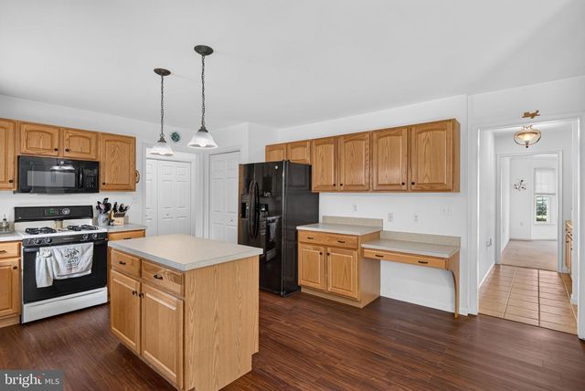1544 INVERNESS DRIVE, Mechanicsburg, PA 17050
