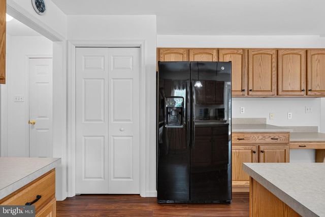 1544 INVERNESS DRIVE, Mechanicsburg, PA 17050