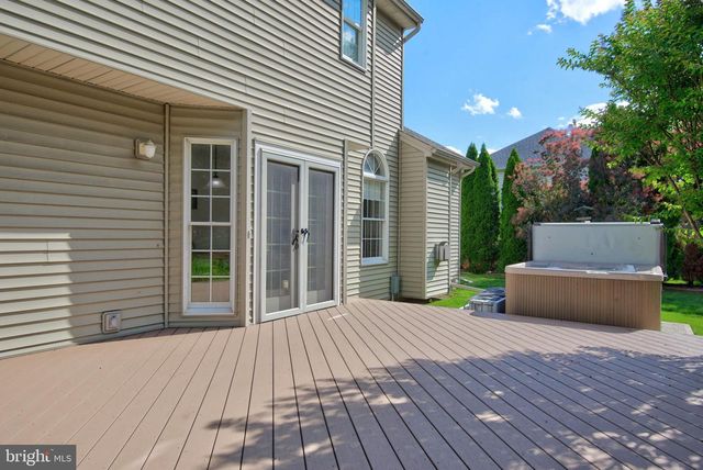1544 INVERNESS DRIVE, Mechanicsburg, PA 17050