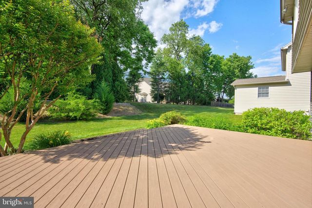 1544 INVERNESS DRIVE, Mechanicsburg, PA 17050