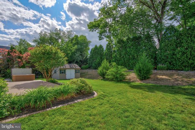 1544 INVERNESS DRIVE, Mechanicsburg, PA 17050