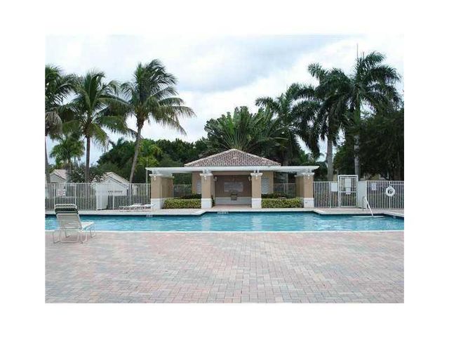 2154 Madeira Drive 2154, Weston, FL 33327