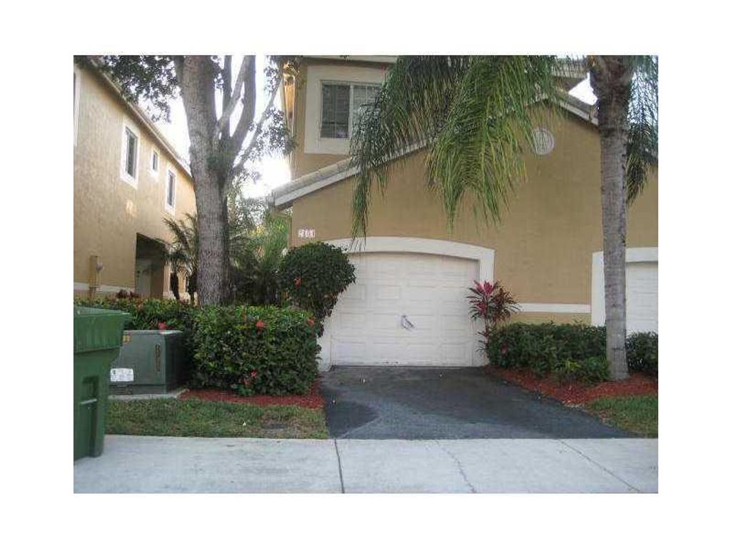 2154 Madeira Drive 2154, Weston, FL 33327