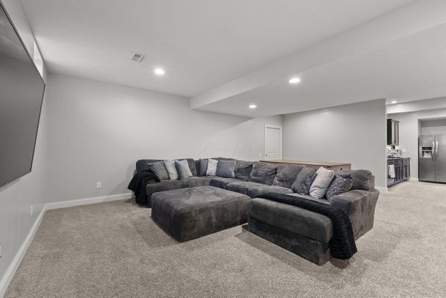 10677 Arrowwood Drive, Plain City, OH 43064