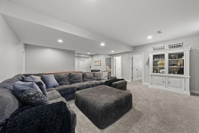 10677 Arrowwood Drive, Plain City, OH 43064