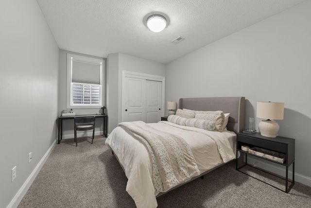 10677 Arrowwood Drive, Plain City, OH 43064