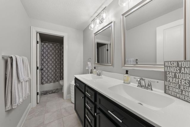 10677 Arrowwood Drive, Plain City, OH 43064