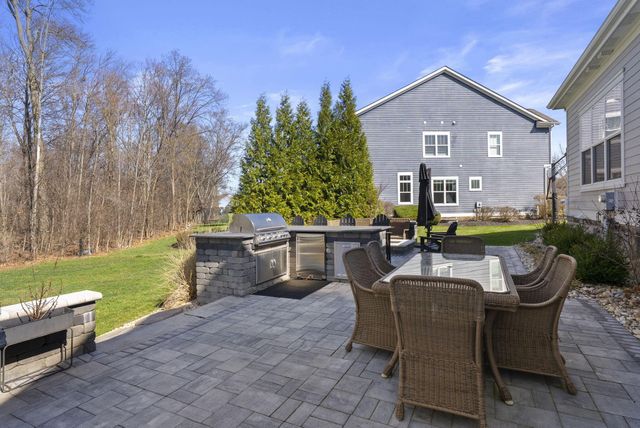 10677 Arrowwood Drive, Plain City, OH 43064