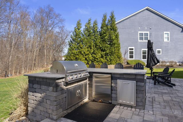 10677 Arrowwood Drive, Plain City, OH 43064