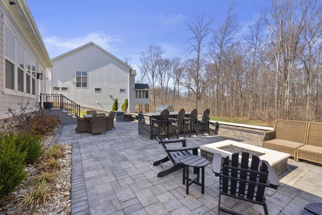 10677 Arrowwood Drive, Plain City, OH 43064