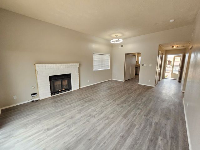 571 Star Villa Circle SE, Rio Rancho, NM 87124