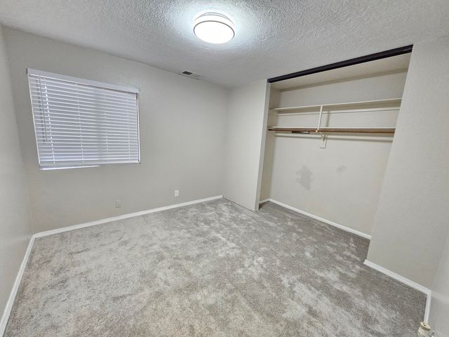571 Star Villa Circle SE, Rio Rancho, NM 87124