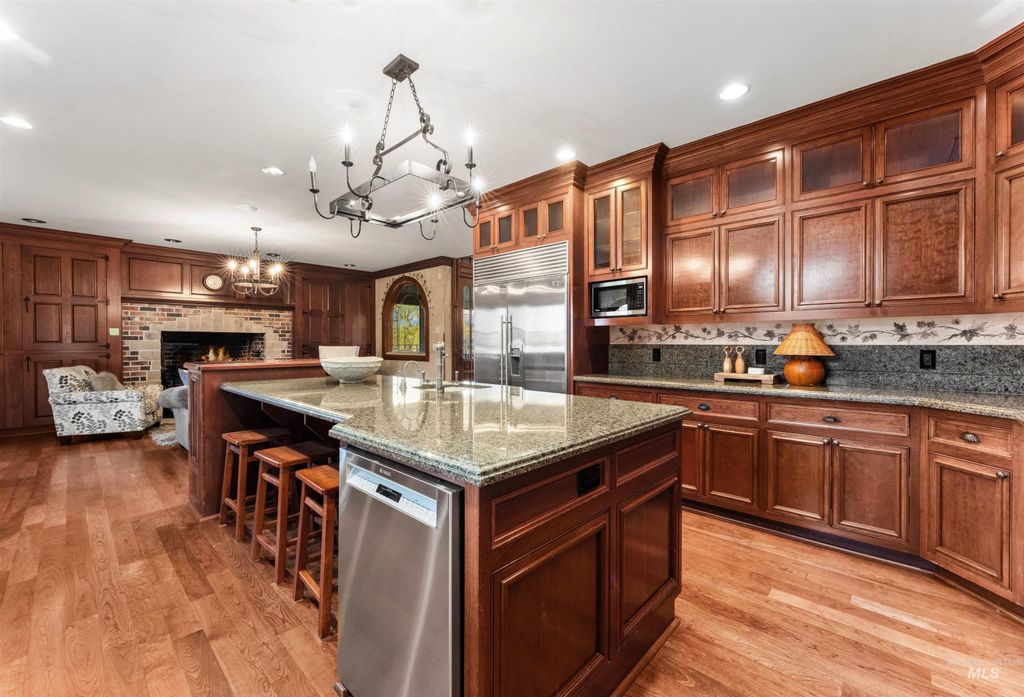 6673 N Fox Run Ave, Meridian, ID 83646 photo 13