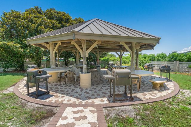 502 Gulf Shore Drive, 215, Destin, FL 32541