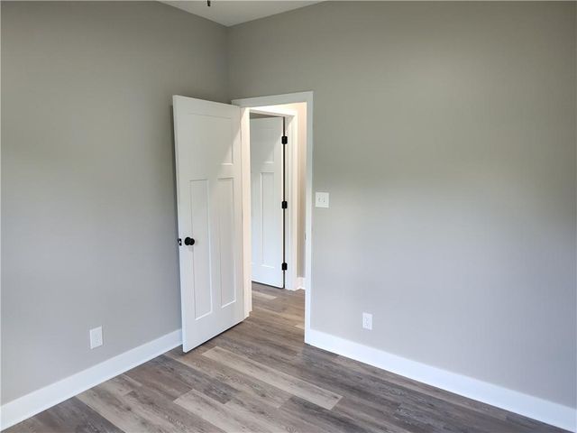307 N Camden Street, Richmond, MO 64085