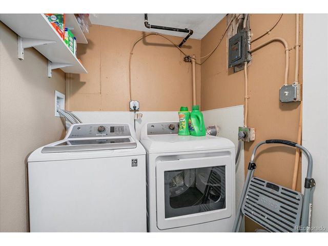 3040 Grape St, Denver, CO 80207