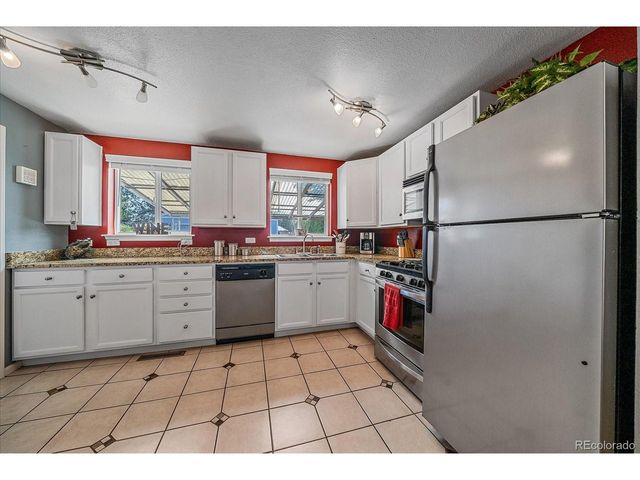 3040 Grape St, Denver, CO 80207