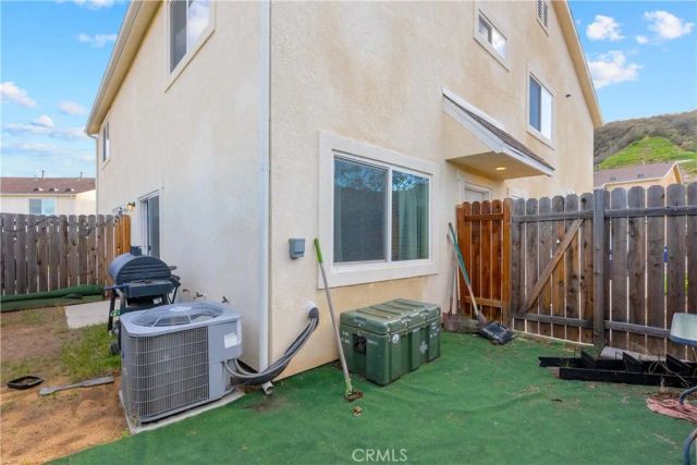 26142 Gravett Place, Saugus, CA 91350