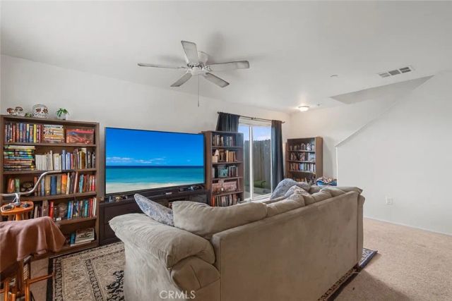 26142 Gravett Place, Saugus, CA 91350