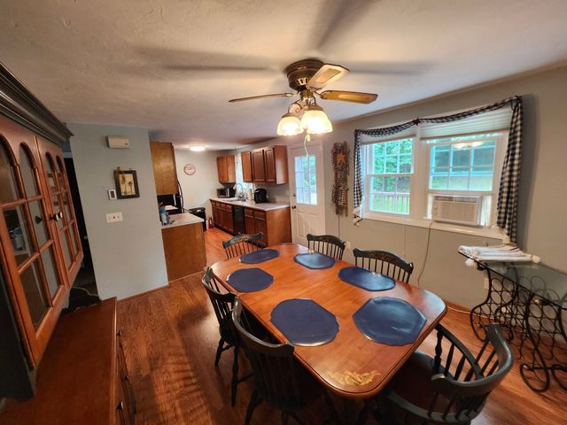 10 Concord Rd 10, Millbury, MA 01527