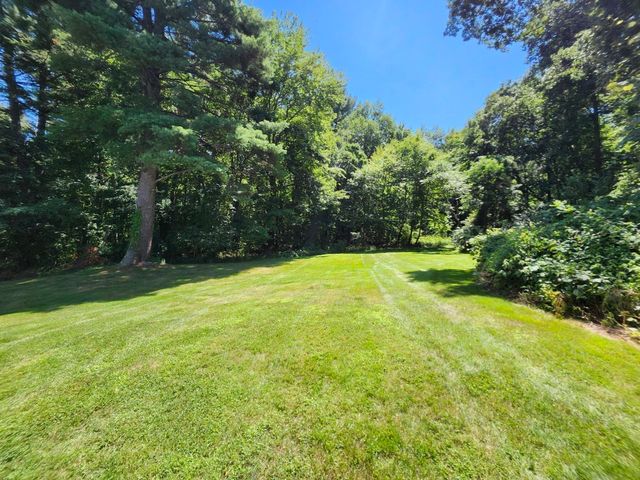 10 Concord Rd 10, Millbury, MA 01527