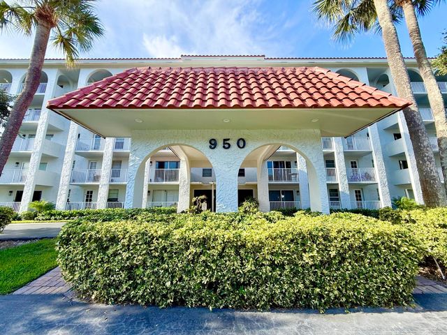 950 Ponce De Leon Road 104, Boca Raton, FL 33432