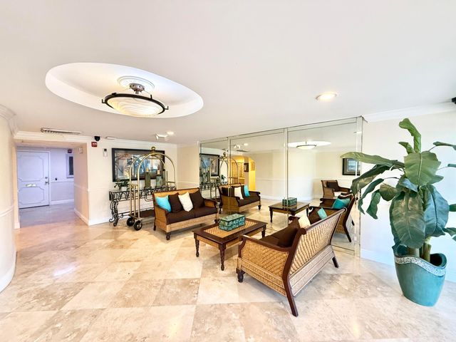 950 Ponce De Leon Road 104, Boca Raton, FL 33432
