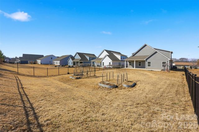 6425 Cumberland Drive 23, Harrisburg, NC 28075