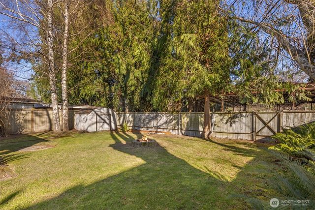 7950 Maple Avenue SE, Snoqualmie, WA 98065