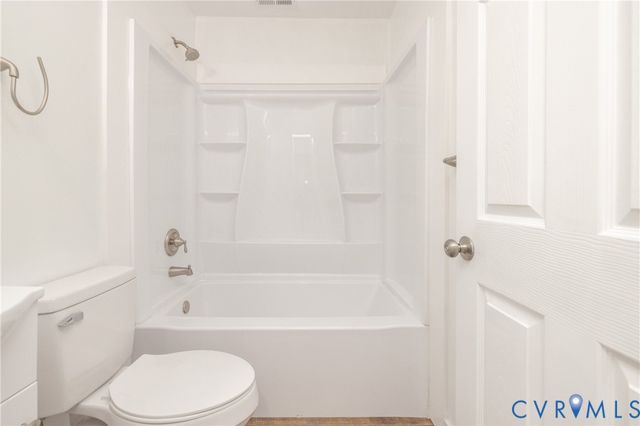 1434 Baylors Ln, Petersburg, VA 23803