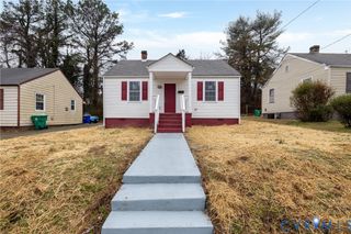 1434 Baylors Ln, Petersburg, VA 23803