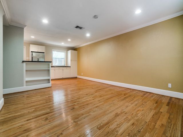 4118 Bowser Avenue B, Dallas, TX 75219