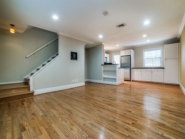 4118 Bowser Avenue B, Dallas, TX 75219