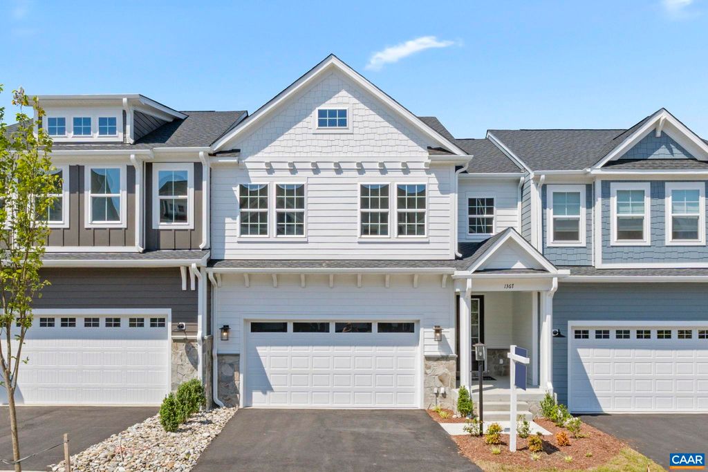 1367 LACONIA LN, Charlottesville, VA 22911