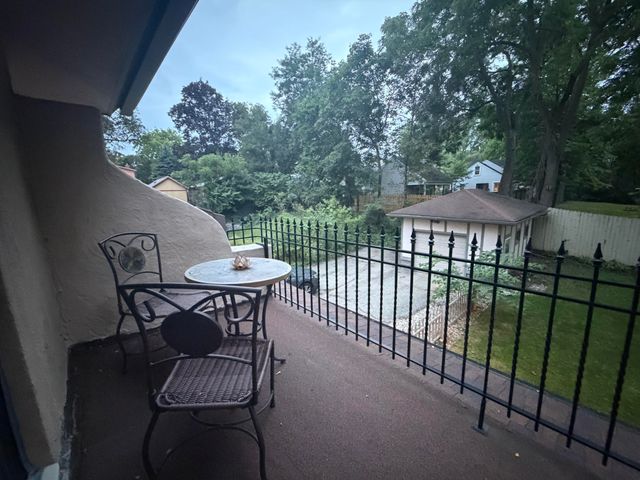 129 S Berkley Street, Kalamazoo, MI 49006