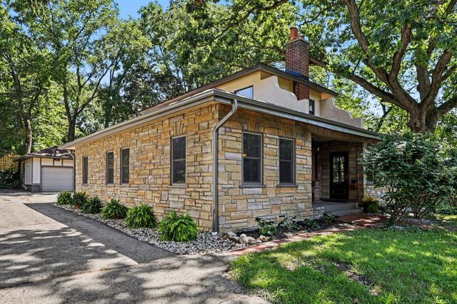 129 S Berkley Street, Kalamazoo, MI 49006