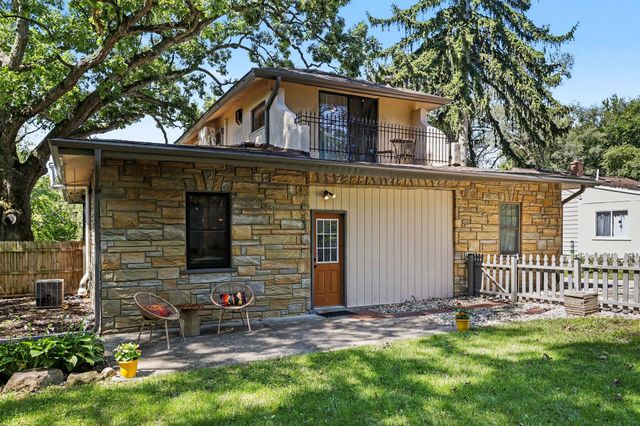 129 S Berkley Street, Kalamazoo, MI 49006