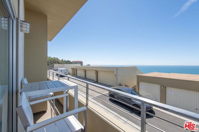 18065 Coastline Drive 2, Malibu, CA 90265