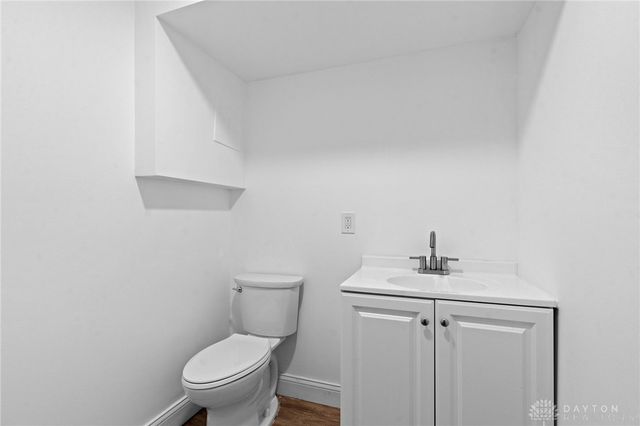 407 Dellwood Avenue, Oakwood, OH 45419