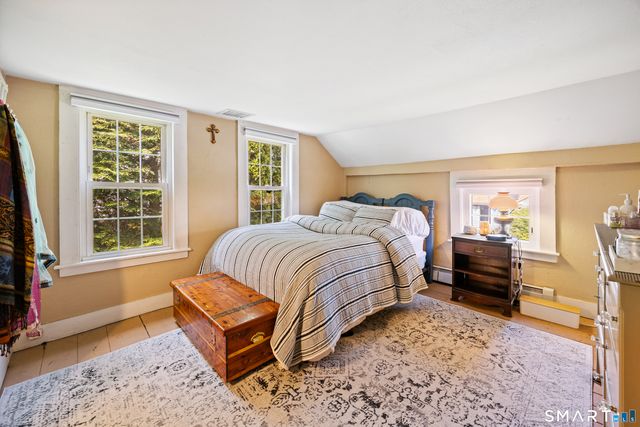 52 Pond Meadow Road, Essex, CT 06442