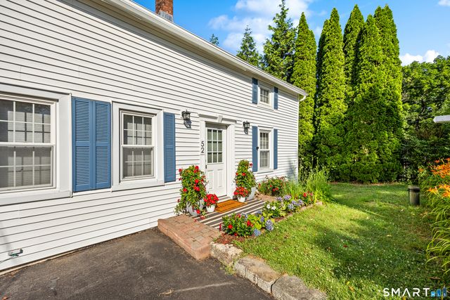 52 Pond Meadow Road, Essex, CT 06442