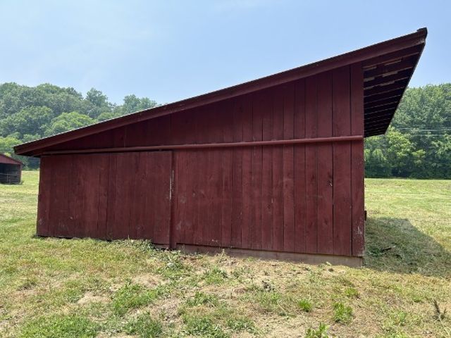 3807 Bear Creek Rd, Thompsons Station, TN 37179