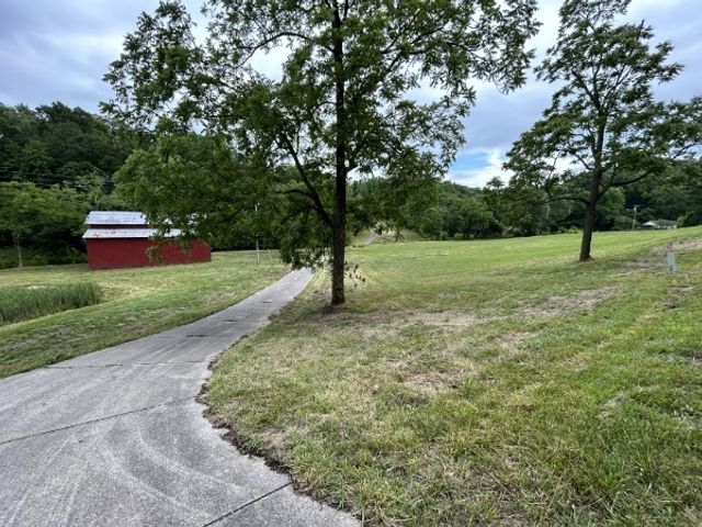 3807 Bear Creek Rd, Thompsons Station, TN 37179