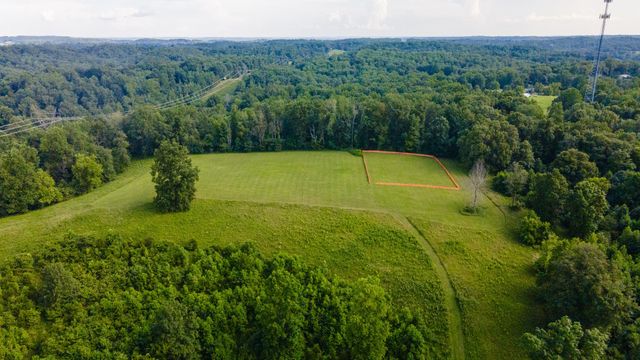 3807 Bear Creek Rd, Thompsons Station, TN 37179