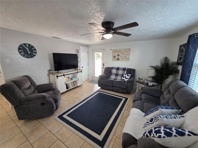 1453 HONORE AVENUE, Sarasota, FL 34232