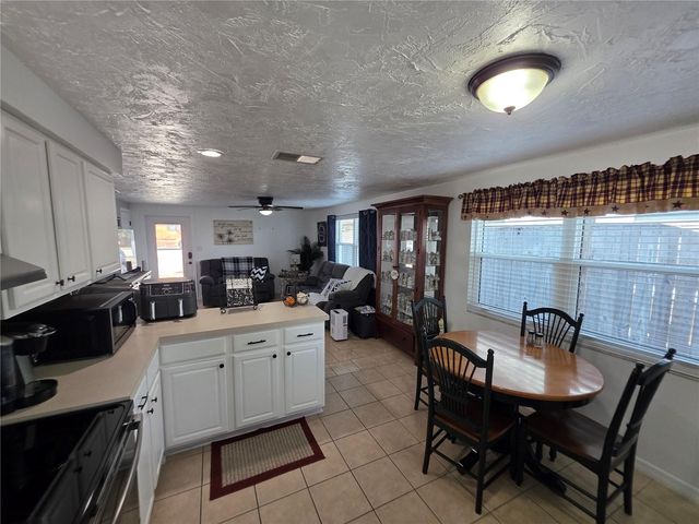 1453 HONORE AVENUE, Sarasota, FL 34232