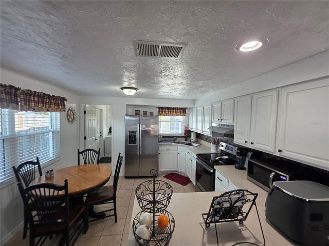 1453 HONORE AVENUE, Sarasota, FL 34232